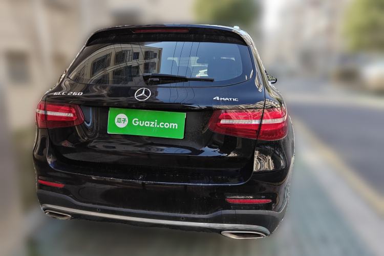 Used Mercedes-Benz GLC 2018 GLC 260 4MATIC Luxury Model
