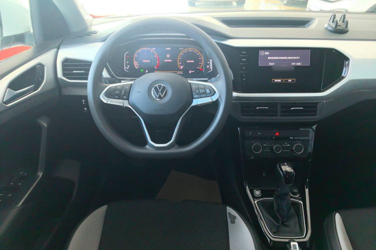 Used Volkswagen Tacqua 2023 200TSI DSG Joy-Connect Edition
