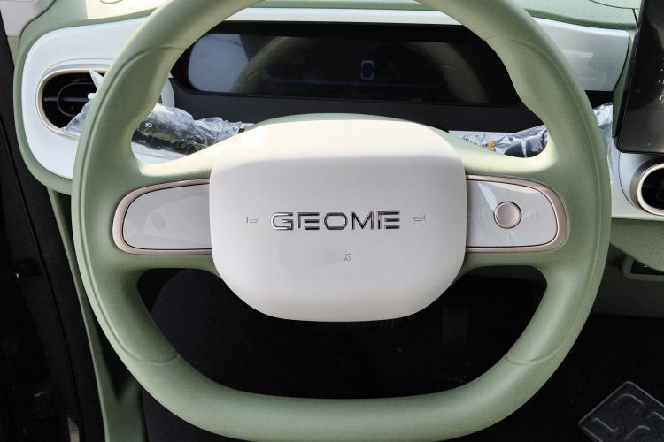 Used  Panda 2025 210km Panda Rider