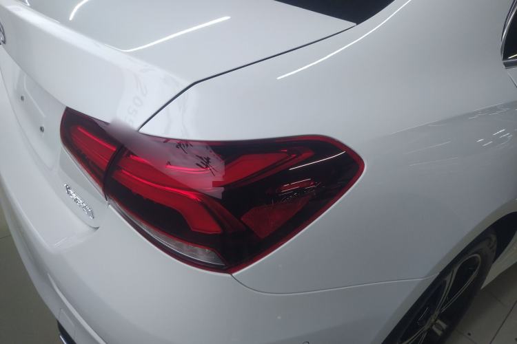 Used Mercedes-Benz A-Class 2022 Revised Version A 200 L Sport Sedan Fashionable Style
