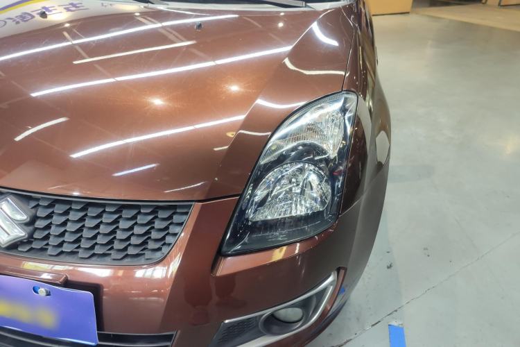 Used Suzuki Swift 2014 1.5L Automatic Fashion Edition
