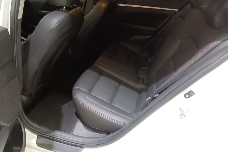 Used Hyundai Elantra (6th Generation / Lingdong) 2016 1.6L Automatic ZhiXuan – Elite Version