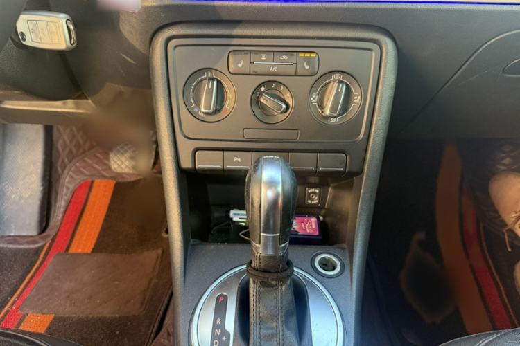 Used Volkswagen Beetle 2013 1.4 TSI Comfort Model
