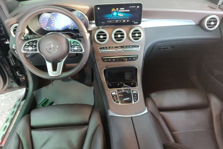 Used Mercedes-Benz GLC 2020 GLC 300 L 4MATIC Dynamic Edition
