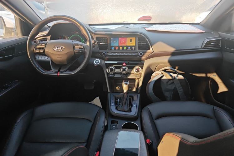Used Hyundai Elantra 2019 1.4T Dual-Clutch Xuan Dong · Dynamic Model