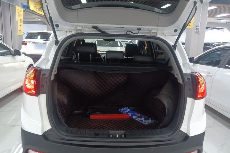 Used  Refine S3 2016 1.5L Manual Luxury Smart Version
