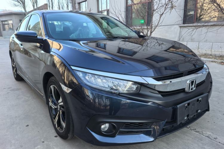 Used Honda Civic 2016 220TURBO CVT Prestige Edition
