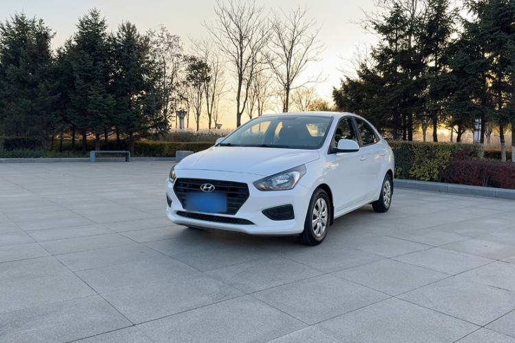 Used Hyundai Verna 2017 1.4L Manual Refreshed Version China V Standard
