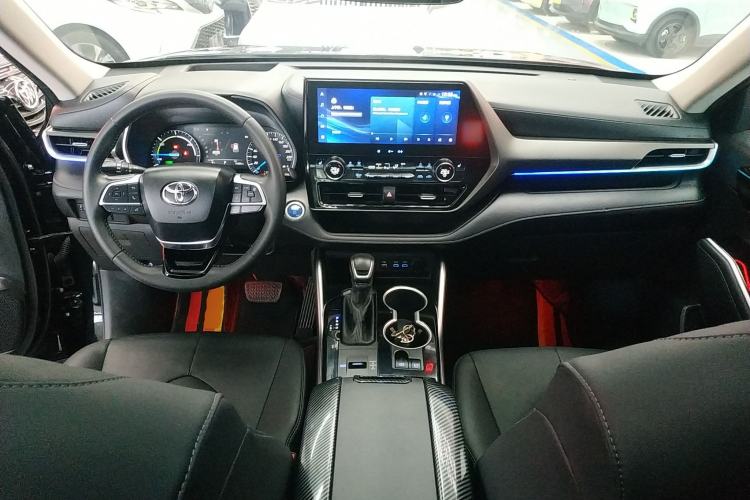 Used Toyota Highlander 2022 Dual-Engine 2.5L Four-Wheel Drive Prestige Version 7 Seats
