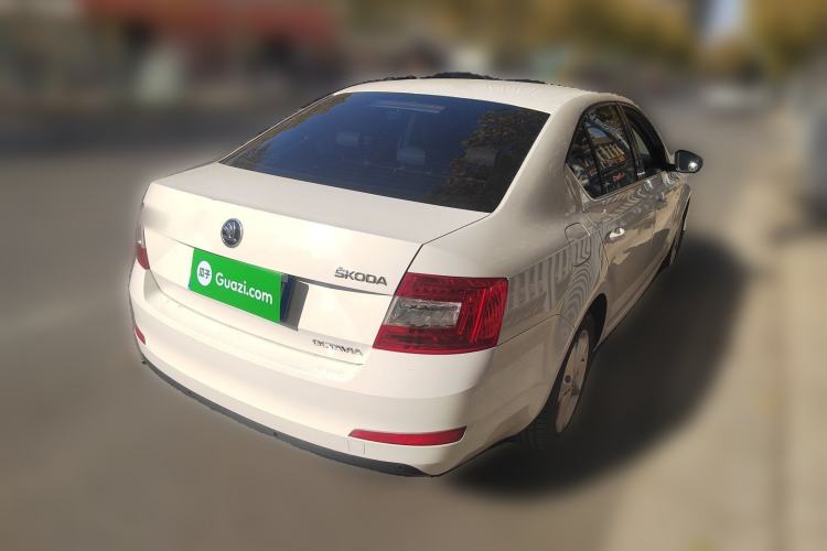 Used Skoda Octavia 2015 1.6L Automatic Yijie Edition