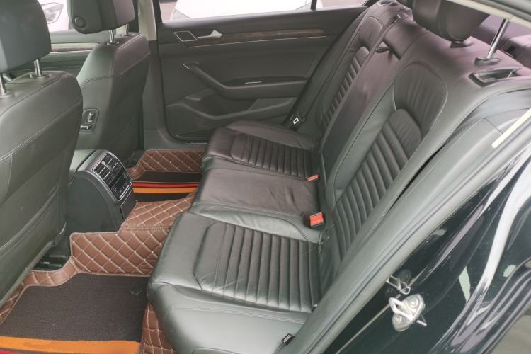 Used Volkswagen Magotan 2018 Facelift 330TSI DSG Luxury Model
