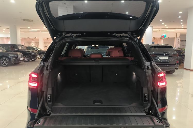 Used BMW X5 2022 Restyled xDrive 40Li M Sport Package