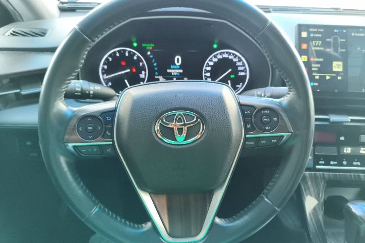 Used Toyota Avalon 2019 2.0L XLE Premium Edition China VI
