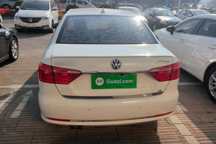 Used Volkswagen Lavida 2013 Revised Version 1.4 TSI DSG Comfort Edition
