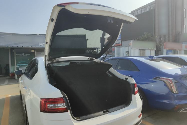 Used Skoda Octavia 2020 1.5L Automatic SmartDrive Luxury Edition