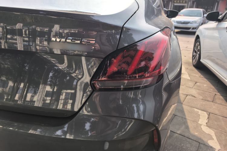 Used MG 5 2022 180 DVVT CVT Youth Luxury Edition
