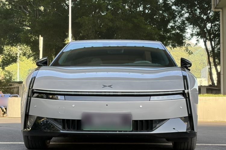 Used XPeng P7 
