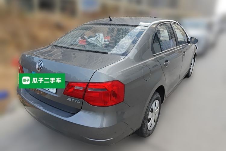 Used Volkswagen Jetta 2013 1.6L Automatic Fashion Model