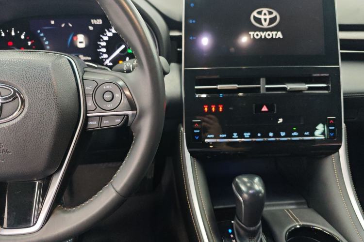Used Toyota Avalon 2022 2.5L Luxury Edition
