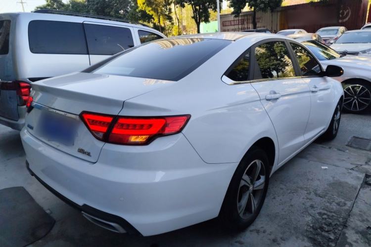 Used Geely Auto Emgrand GL 2018 1.8L Manual Elite Smart Connectivity Version
