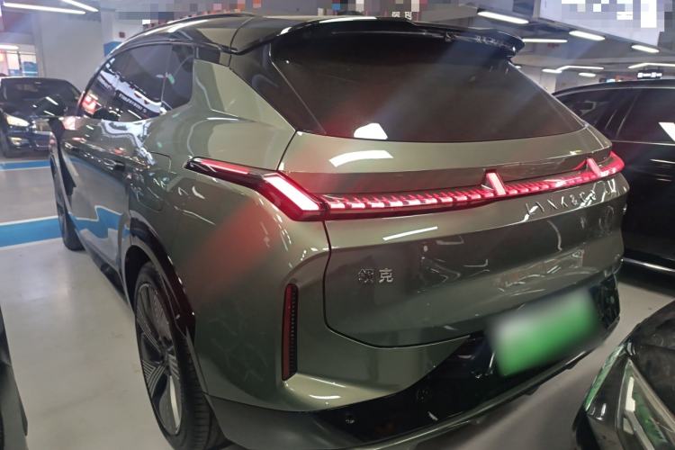 Used Lynk & Co 08 EM-P 2023 220km All-Wheel-Drive Performance Halo
