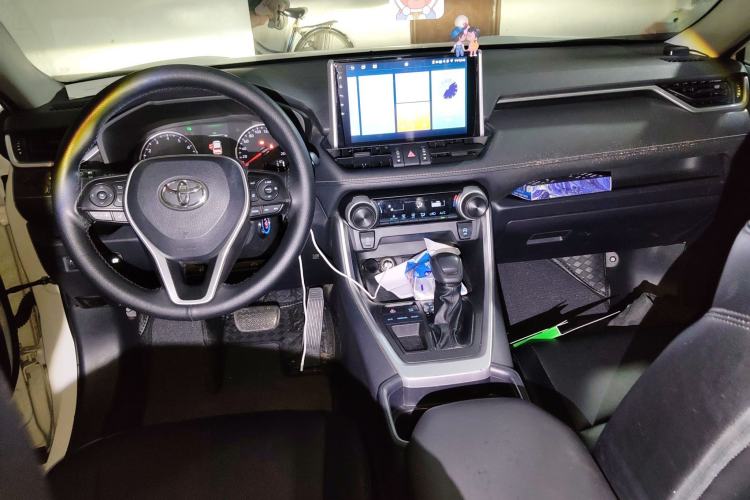 Used Toyota RAV4 2021 2.0L CVT Two-Wheel Drive Urban Edition
