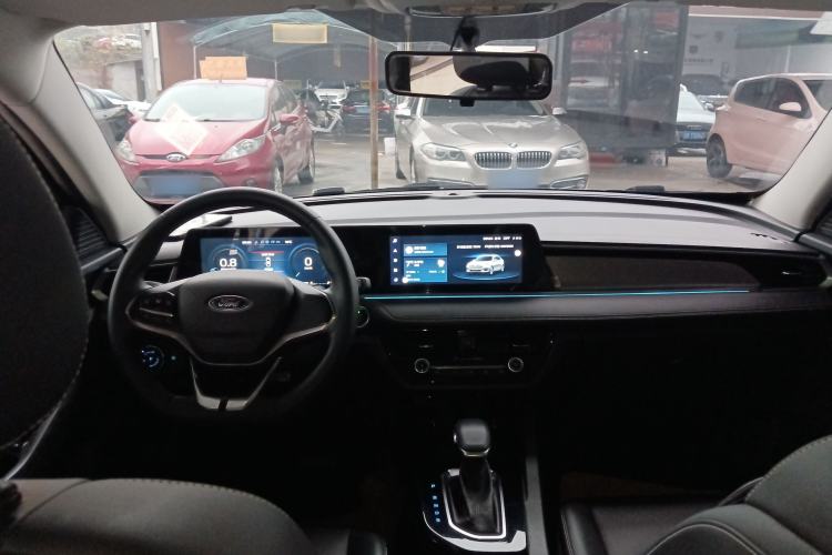 Used Ford Escort 2021 1.5L Automatic Diamond Edition
