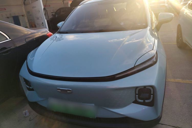 Used Geometry E Firefly 2024 301km Starlight
