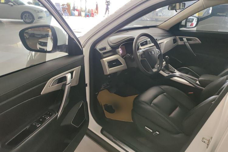 Used Geely Auto Emgrand X7 Sport 2018 1.8TD Automatic Two-Wheel Drive Smart Connect 4G Internet Edition