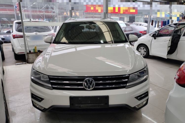 Used Volkswagen Tiguan L 2019 330TSI Automatic Two-Wheel Drive Panoramic Comfort Edition China VI Standard
