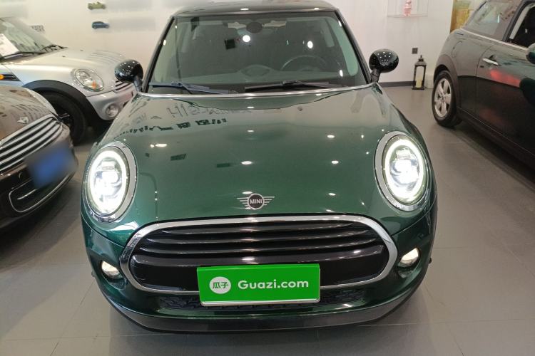 Used MINI MINI 2018 1.5T COOPER Classic Edition