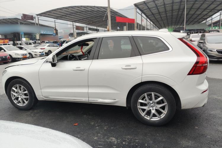 Used Volvo XC60 2019 T5 4x4 Smart Edition China VI Standard