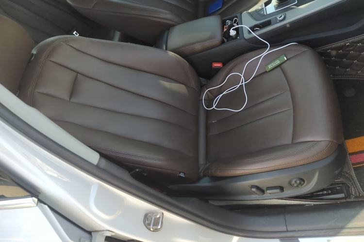 Used Audi A4L 2017 Plus 40 TFSI Ambition Model
