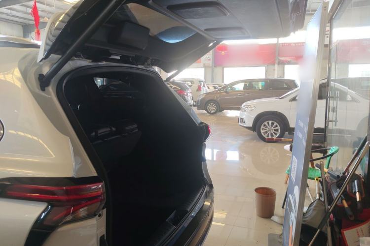 Used Toyota Sienna 2021 2.5L Hybrid Premium Edition
