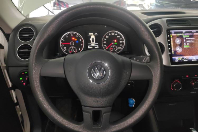 Used Volkswagen Tiguan 2016 280TSI Automatic Two-Wheel-Drive Silk Road Style Edition
