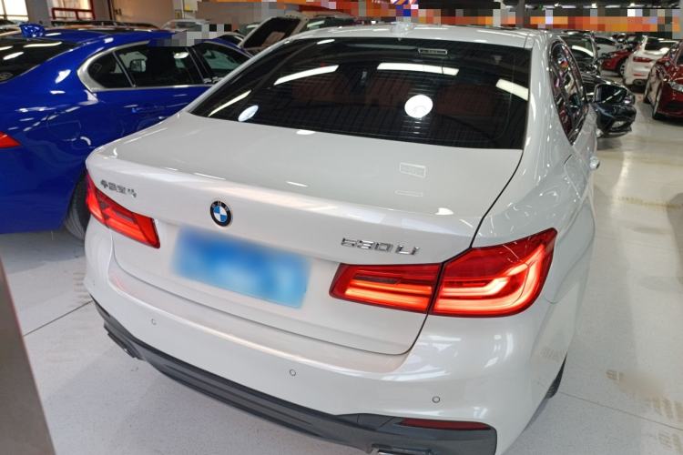 Used BMW 5 Series 2018 530Li Leading Model M Sport Package