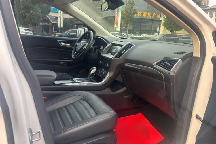 Used Ford Edge 2018 EcoBoost 245 Two-Wheel-Drive Titanium 7-Seater China V Standard
