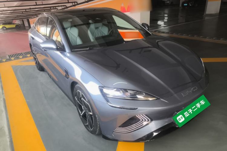 Used BYD Seal 2022 700 km Long-Range Rear-Wheel-Drive Version