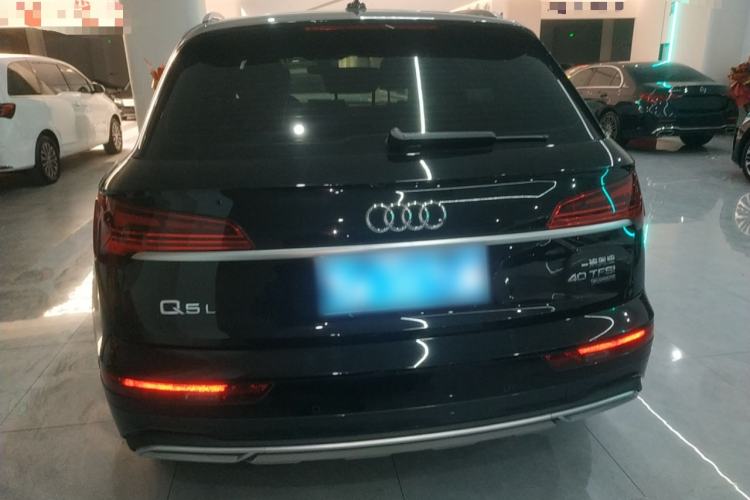 Used Audi Q5L 2022 40T Fashionable and Elegant Model
