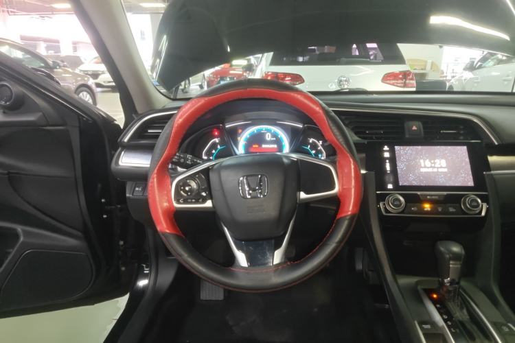 Used Honda Civic 2016 220TURBO CVT Luxury Edition