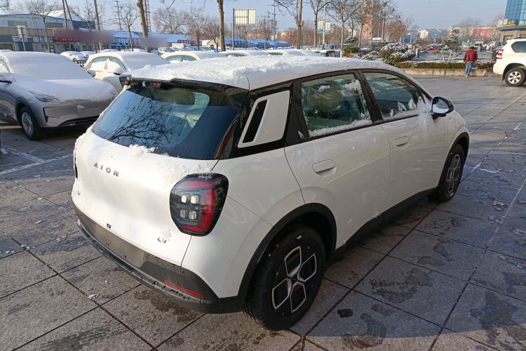 Used AION UT 2025 330 Starlight Edition
