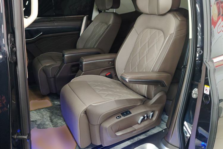 Used Volkswagen Viloran 2023 Revised 380TSI Prestige Edition