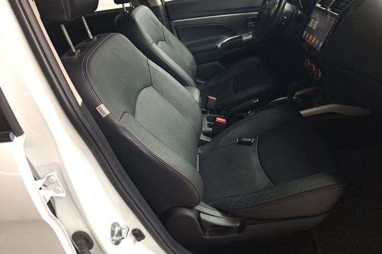 Used Mitsubishi ASX 2016 2.0L CVT Two-Wheel Drive Navigation Edition
