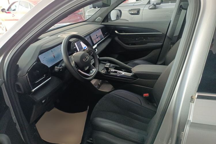 Used Geely Auto Monjaro L 2024 2.0TD High-Power Automatic Two-Wheel Drive Skyline Edition