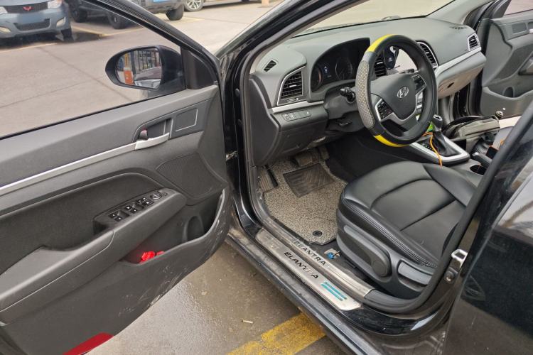 Used Hyundai Elantra (6th Generation / Lingdong) 2016 1.6L Automatic ZhiXuan – Elite Version
