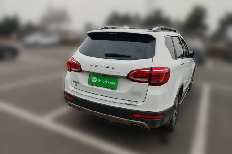 Used Haval H6 2015 Revised Version Sport Edition 1.5T Manual Transmission Two-Wheel Drive Elite Grade
