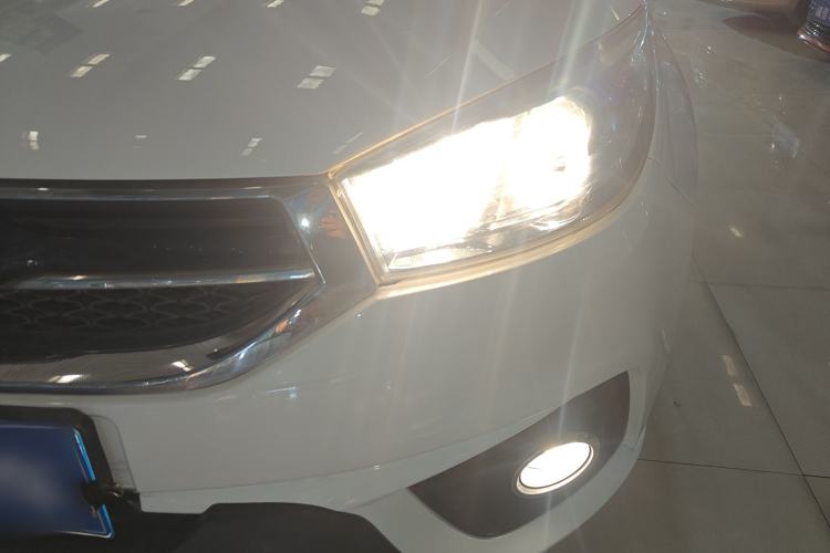 Used Chery Tiggo 3 2015 1.6L Manual Fashion Sport Edition
