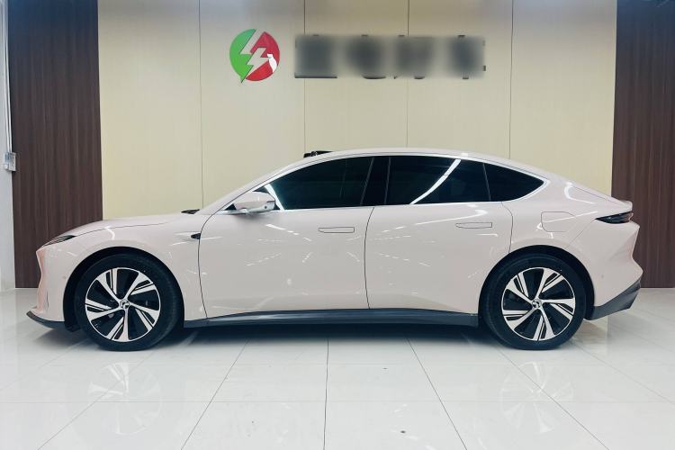 Used Nio ET5 2022 75 kWh
