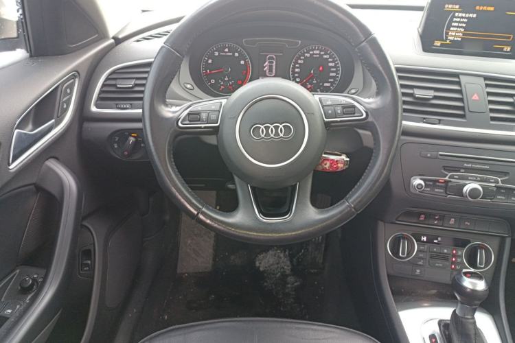 Used Audi Q3 2017 35 TFSI Fashion Model