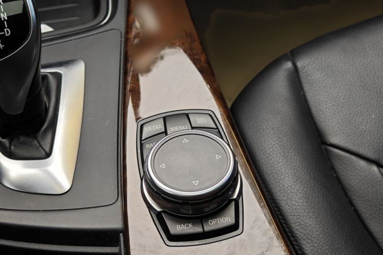 Used BMW 3 Series 2015 320Li Luxury Design Package Premium Edition